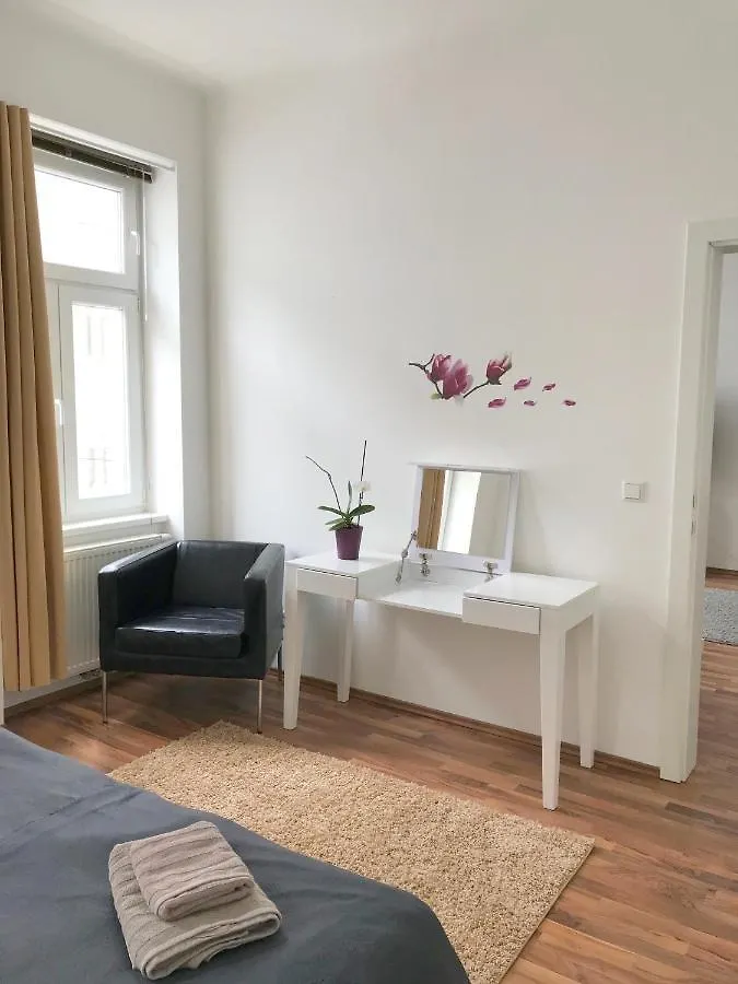 Apartment Flamingo Vienna