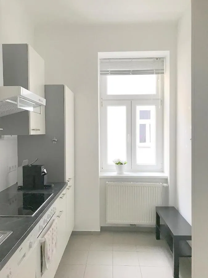 Apartment Flamingo Vienna 0*,