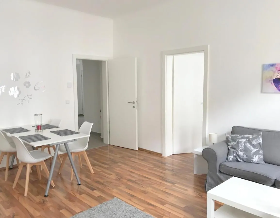 Apartment Flamingo Vienna 0*,  Austria